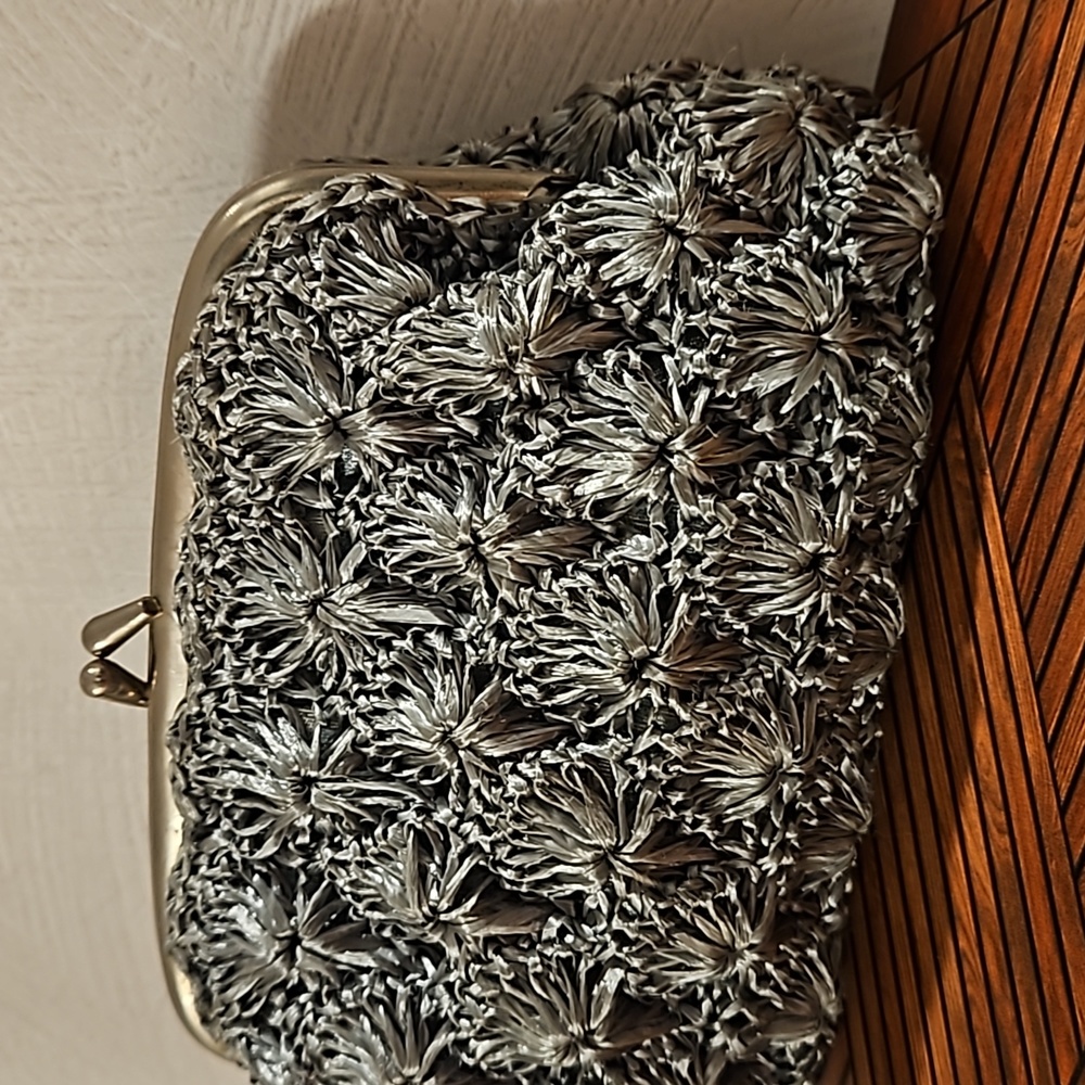 Vintage gray crochet snap shut clutch bag not yarn cool dress prom novelty - Picture 4 of 10